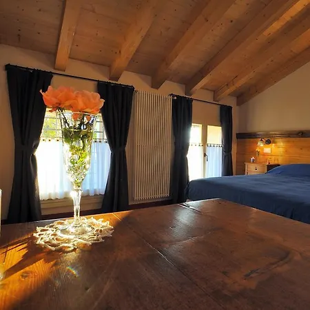 Il Maggiociondolo Agriturismo Alojamento de Turismo Rural *