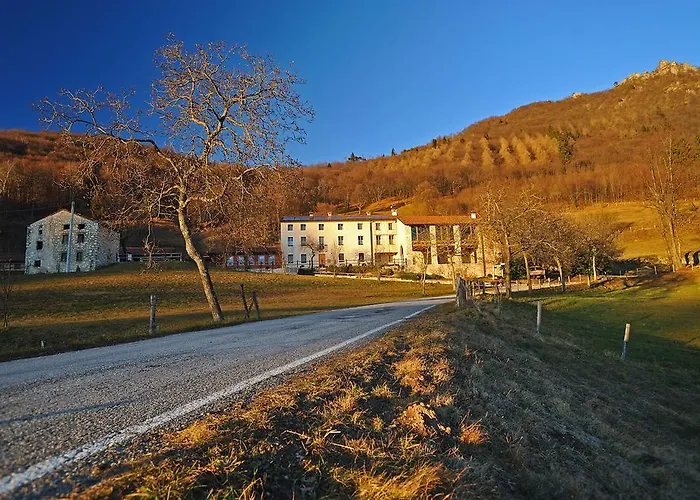 Il Maggiociondolo Agriturismo *