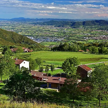 Il Maggiociondolo Agriturismo * Schio